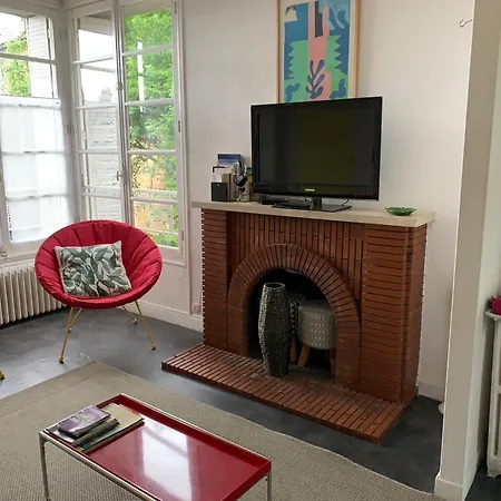 Les Acanthes 2ch Centre Poitiers